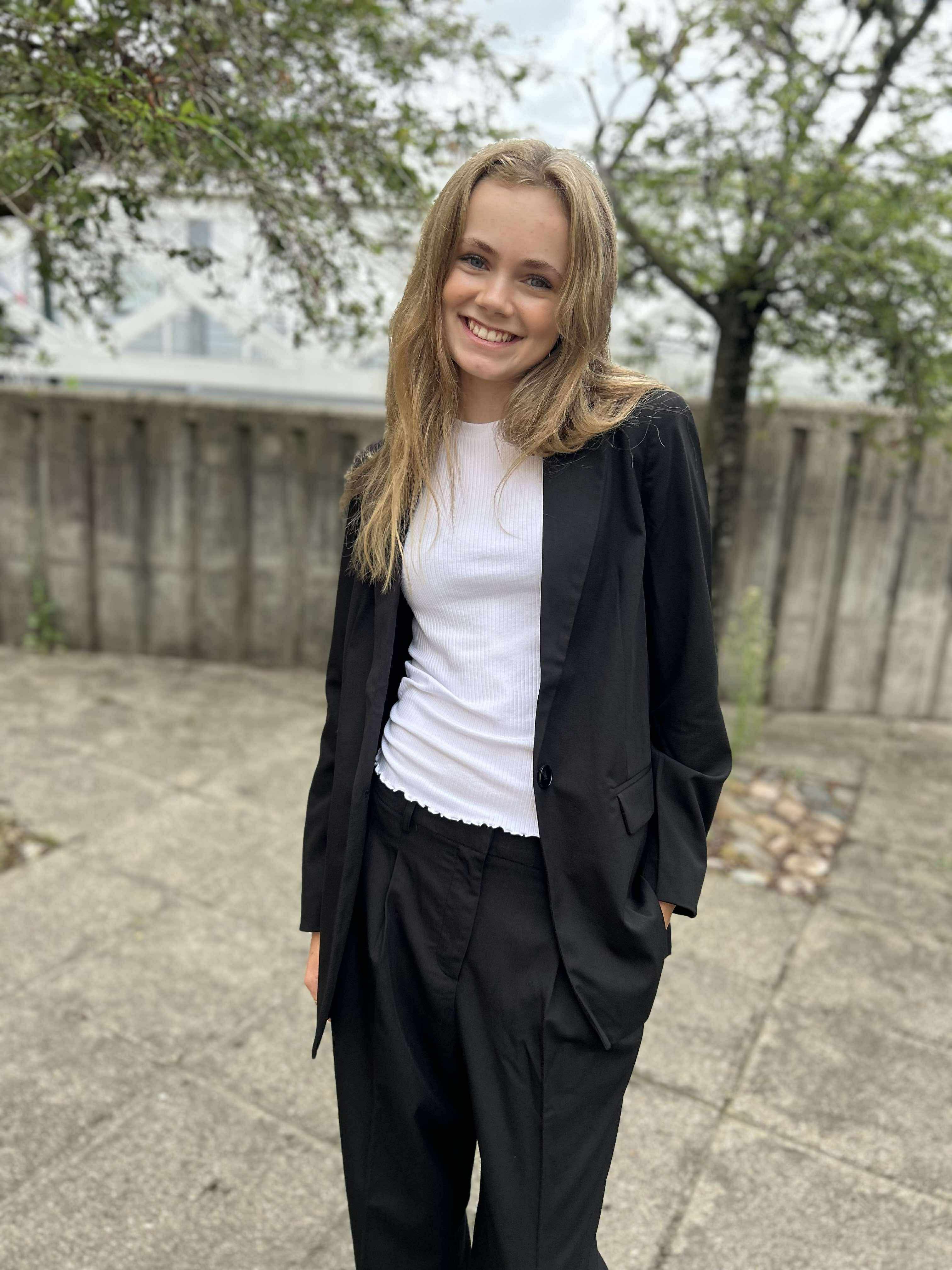 VMNILA Blazer - Black